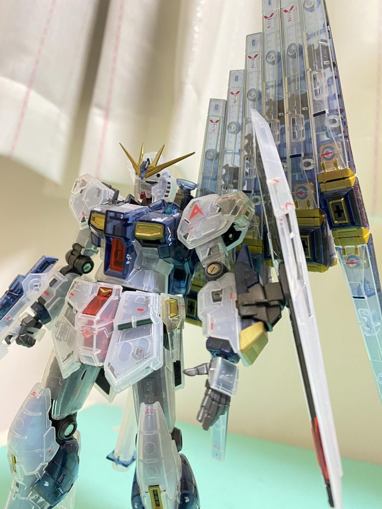 去年の年末完成しましたが、やはりホコリが残念ですね💦閃光のハサウェイ楽しみです‼️