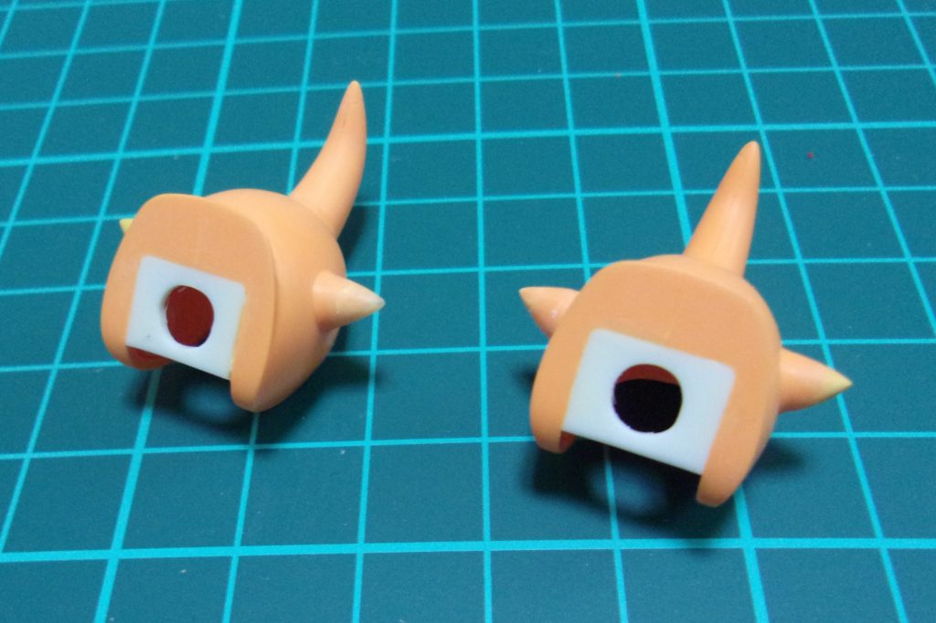 肩アーマーの取り付け方法を変更しています。