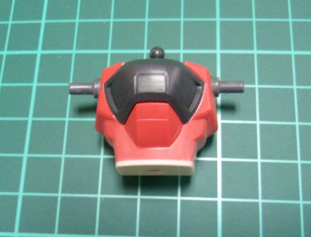 胴体を1mm延長し、ウエストを削ってやや細く。