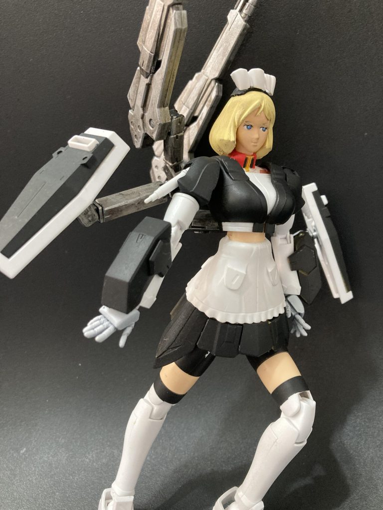 …アムロ、笑い過ぎよ!!…