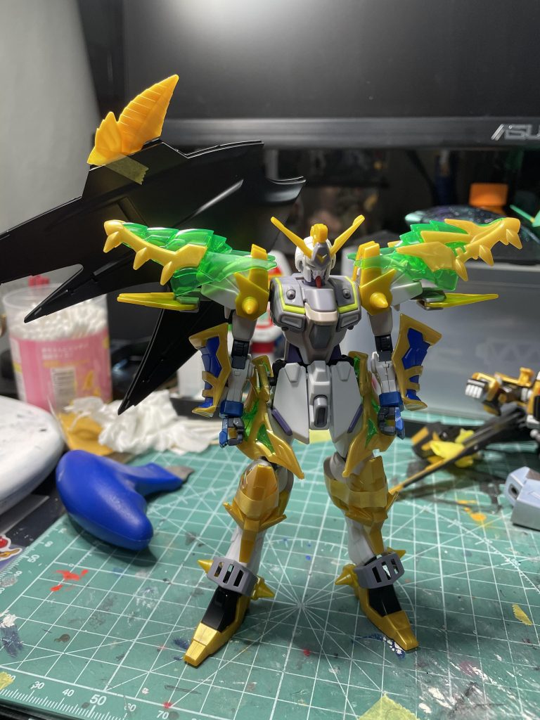 三国創傑伝のパーツを使う事でだいぶ方向性が出てきた頃です。下半身が貧弱なので、ここからいろいろと試行錯誤の日々が。