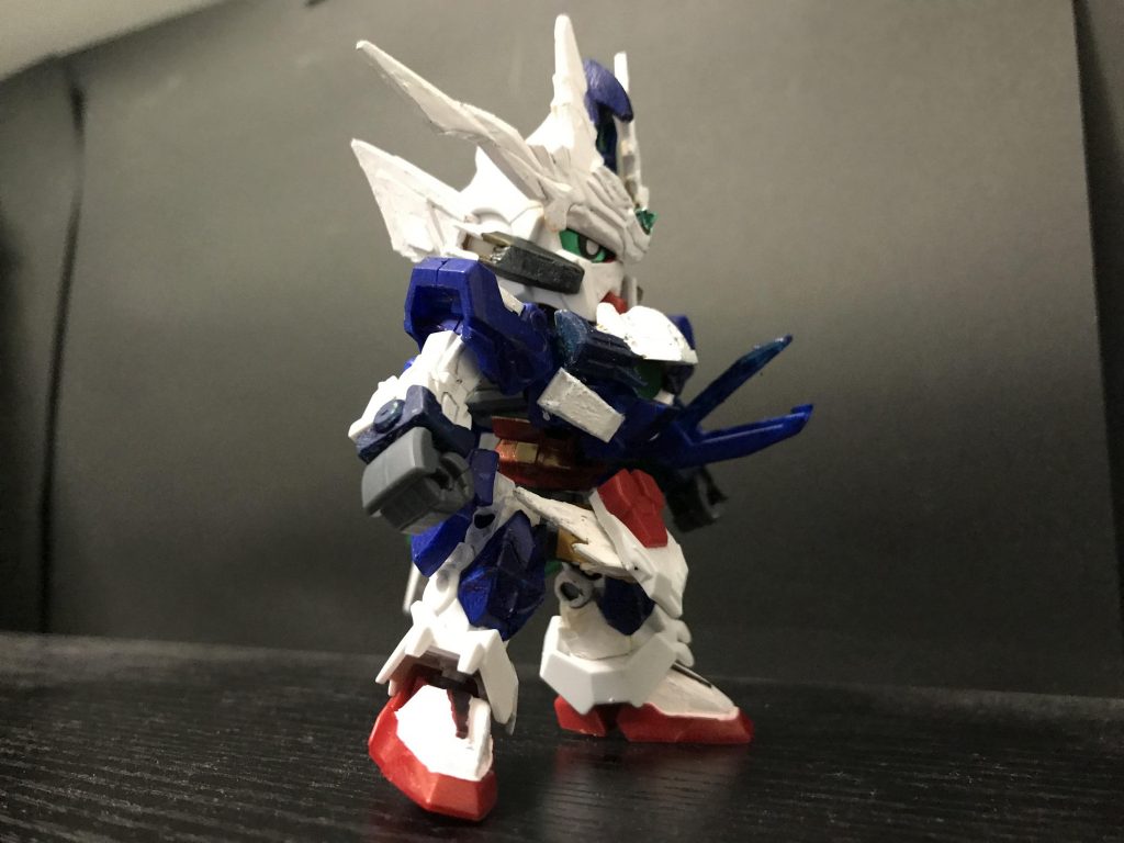 元は趙雲ダブルオーです。そこに、クアンタのジャンクパーツをはめていきました!