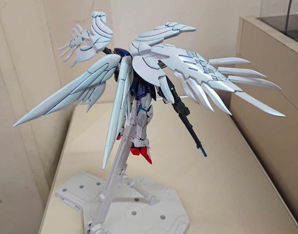 RGウィングガンダム0カスタム–6枚目/制作者：勝俊