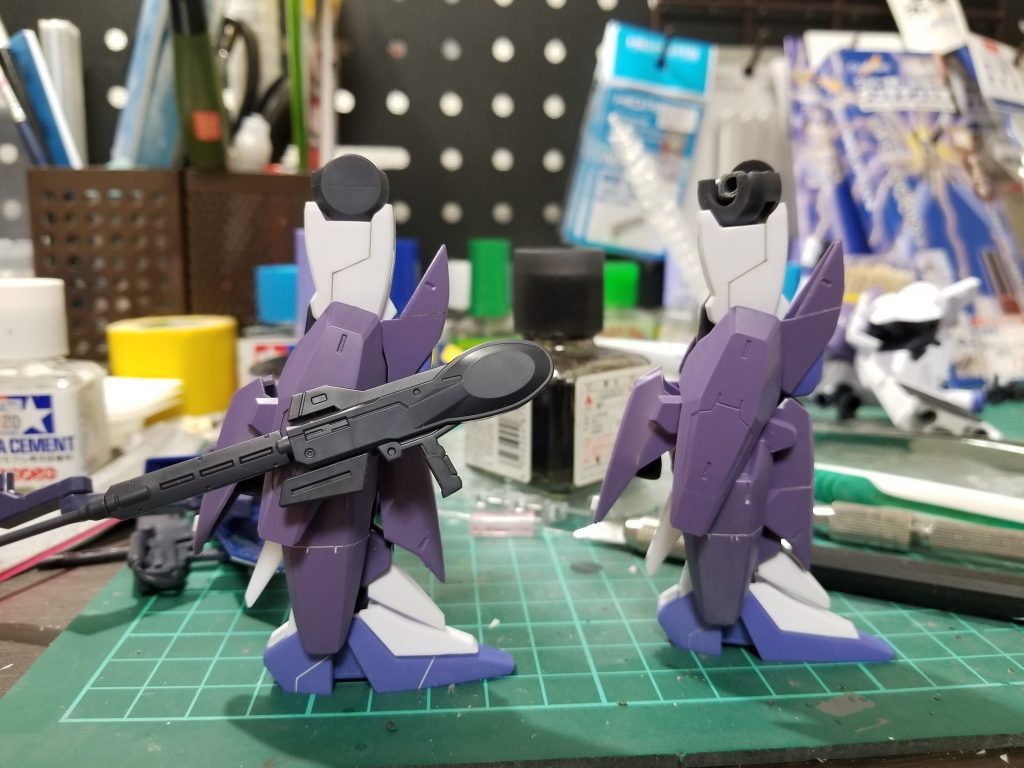 フル装備という事で足にライフルを一丁付けれるよう工夫してあります。