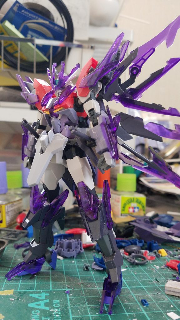 大まかな形が出来た時です当初は黒＋紫に塗ってフリースベルグと名付けようと思ってましたがコアアーマーが虎、龍と続いたのでここは鳳凰だろ！という事で赤メインカラーに切り替えましたw