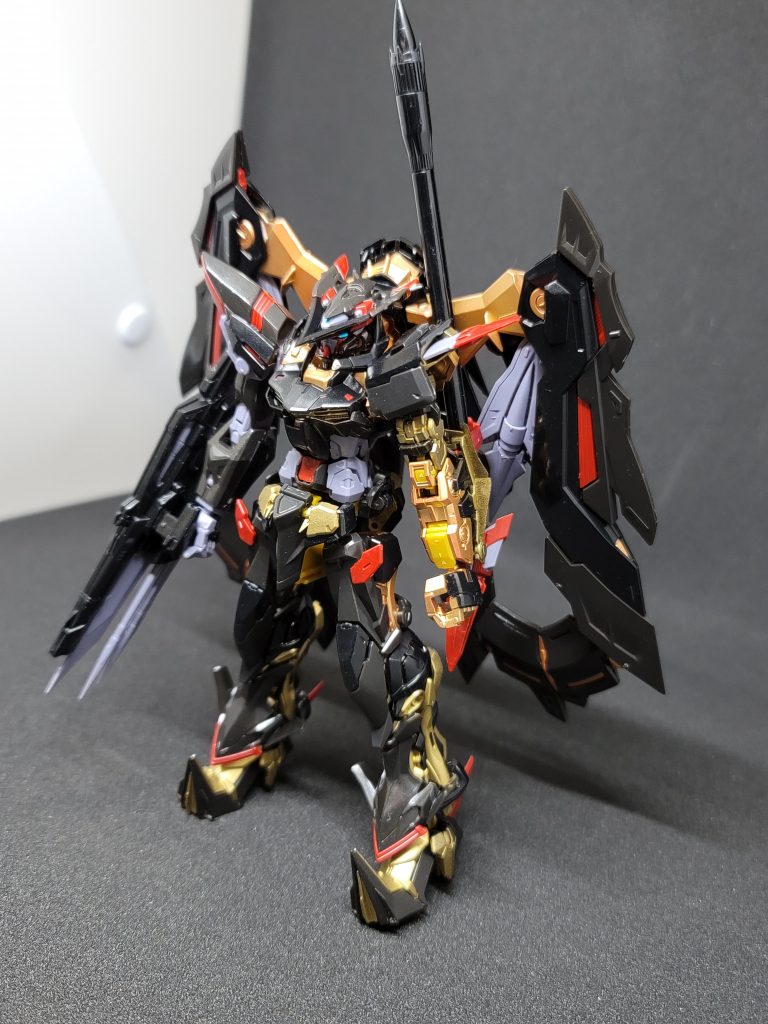 組み立て完了この後、光沢トップコート吹いたらレッドゴールドがオレンジがかった銅色になってしまった