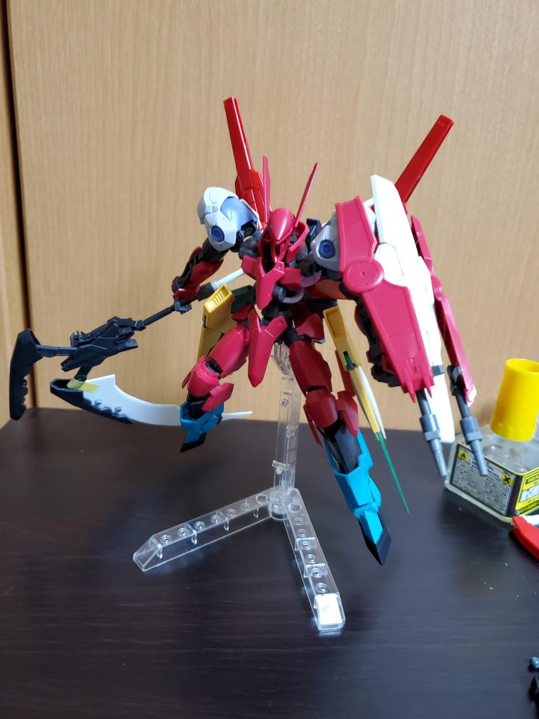 塗装前鎌の刃はプラ板で自作しました