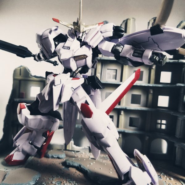 ガンダム端白星