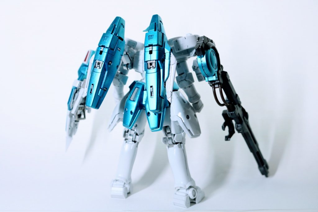 後ろ姿。スーパーバーニアも綺麗に塗れてます🎵 