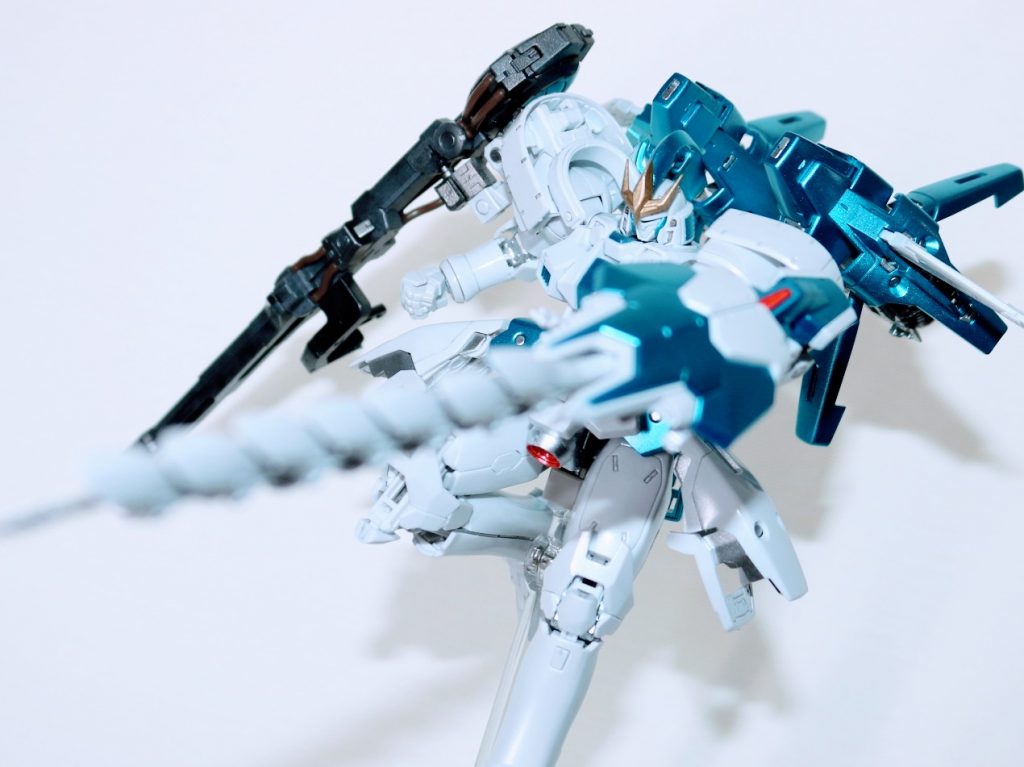 ヒートロッド。どう考えてもこんなのがシールドの中に隠れてるなんて無理があるよね