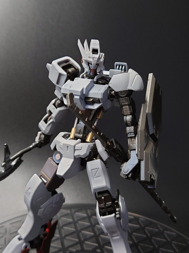 パイロットとなった少年ジャックとそれを支えるこの機体の整備士となった相棒の少年レイは兄弟同然で二人は常に一緒に過ごしてきた。