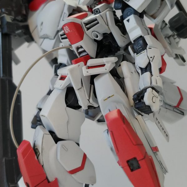 ガンダムアンドロマリウス