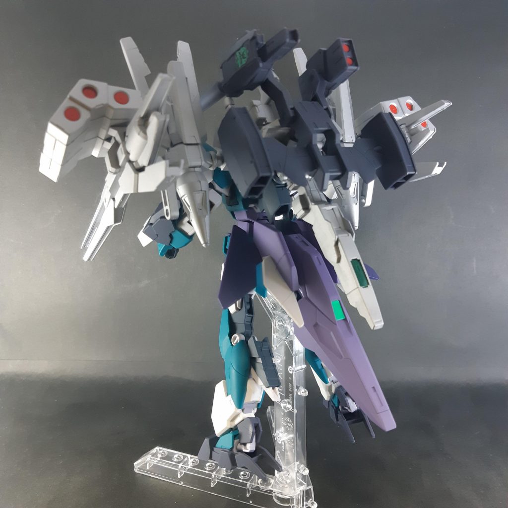 ボマーの機首がちょっとオーライザーっぽい?今回はヴィートルーだけですが、ジュピターヴやユーラヴェンも相性良さそう。