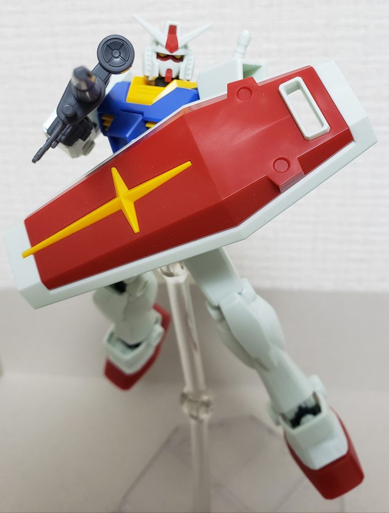 シールドがしっかりパーツ分けされていていいです。