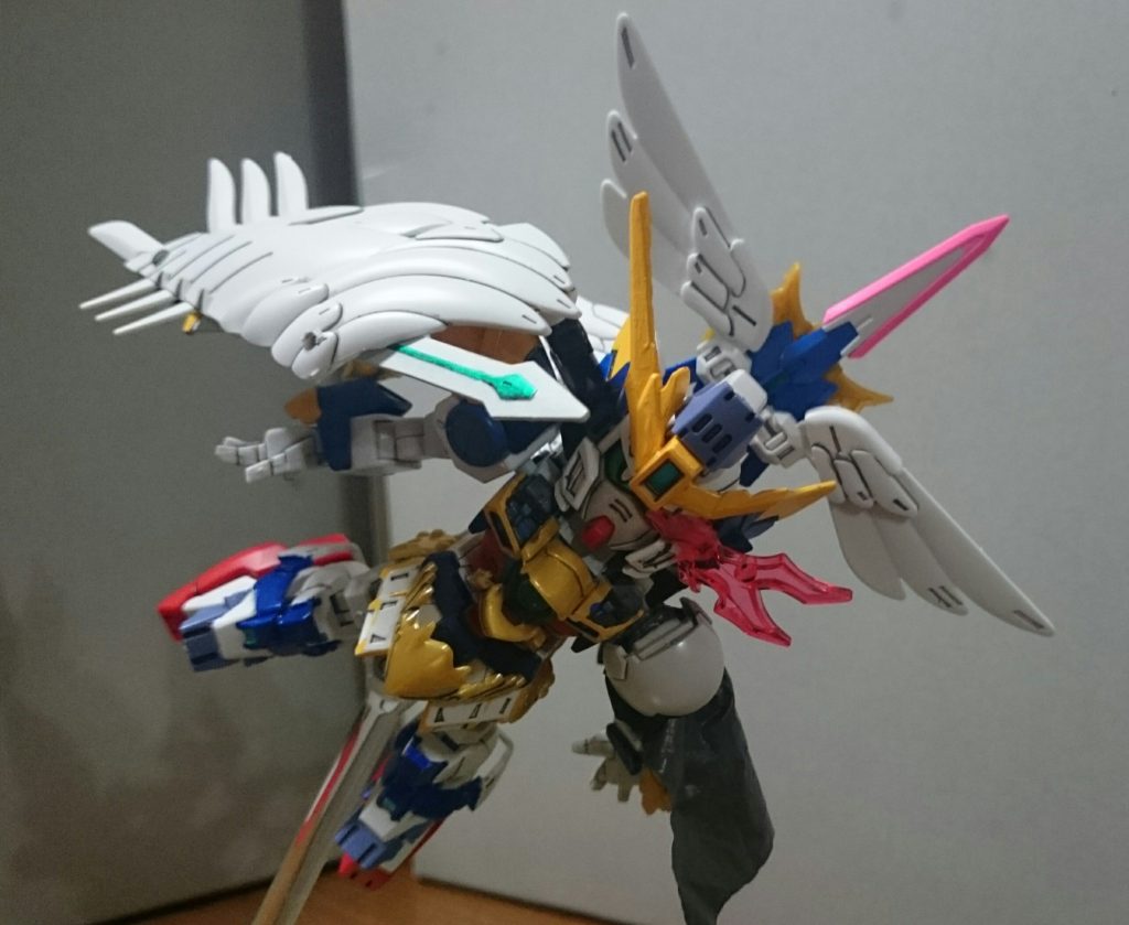 杖を背中に装備して浮遊魔法で空中を自在に!