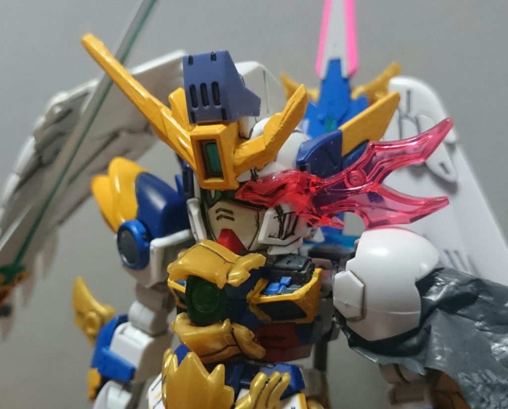 左目のエフェクトは元はただのエフェクトだったんスけど、途中で「なんかこれバランの竜の牙っぽい」って思ってしまって……眼帯ということに設定変更っスダメージを受けた描写として古傷っぽい感じに目の周辺を傷つけてるっス(わかるかな…?)