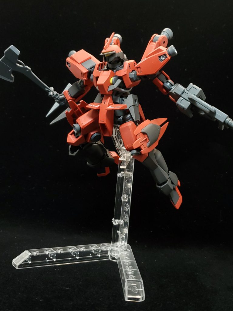 ブースト噴かしたポーズで今ならバーニアはシルバーに焼け表現を加えているかな？