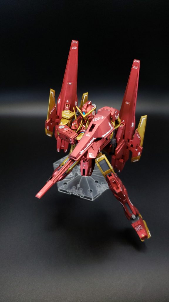 カラーリングとシルエットは「S.H.Figuarts アイアンマン」を参考にしました✨GNサイコガン?装備🤭笑