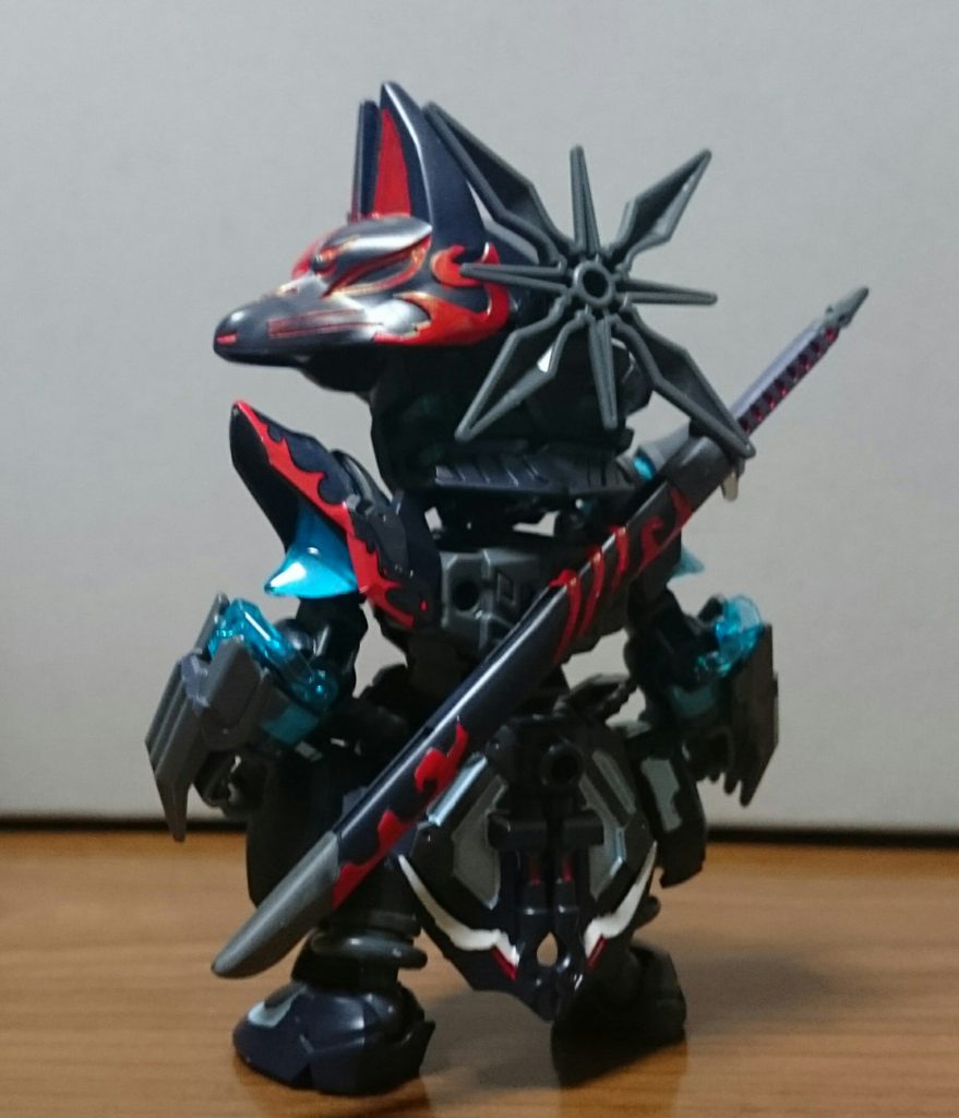 クリアパーツは総じてパーツ裏をSEED Destinyライトブルーで塗装してるっス 