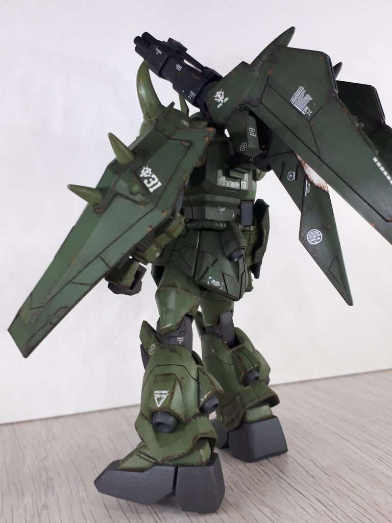 理想の『汚し』を模索しながら作ってます。–5枚目/制作者：moriQ