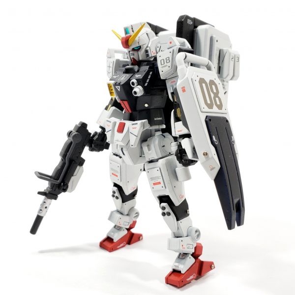 陸戦型コアガンダム