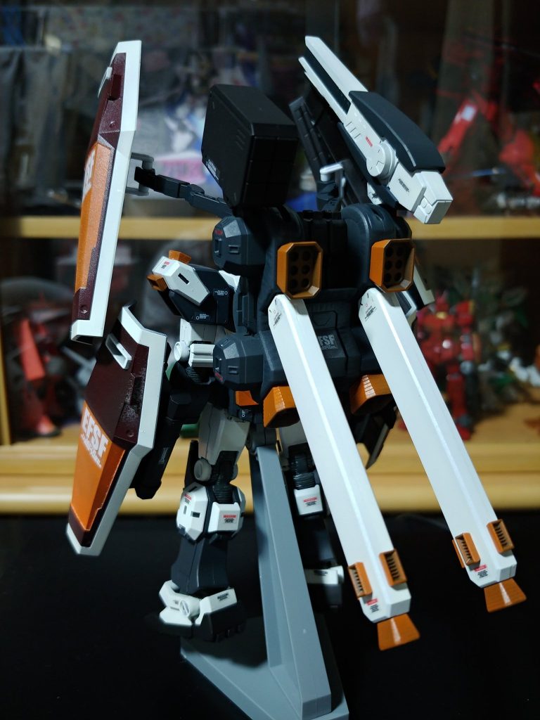 背面。バックパックは、ほぼそのままに色変え作成！