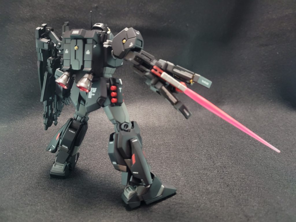 長い間積んでしまっていたバンシィのアームドアーマーVNをジェスタの腕に移植。ビームトンファーも展開可能です。