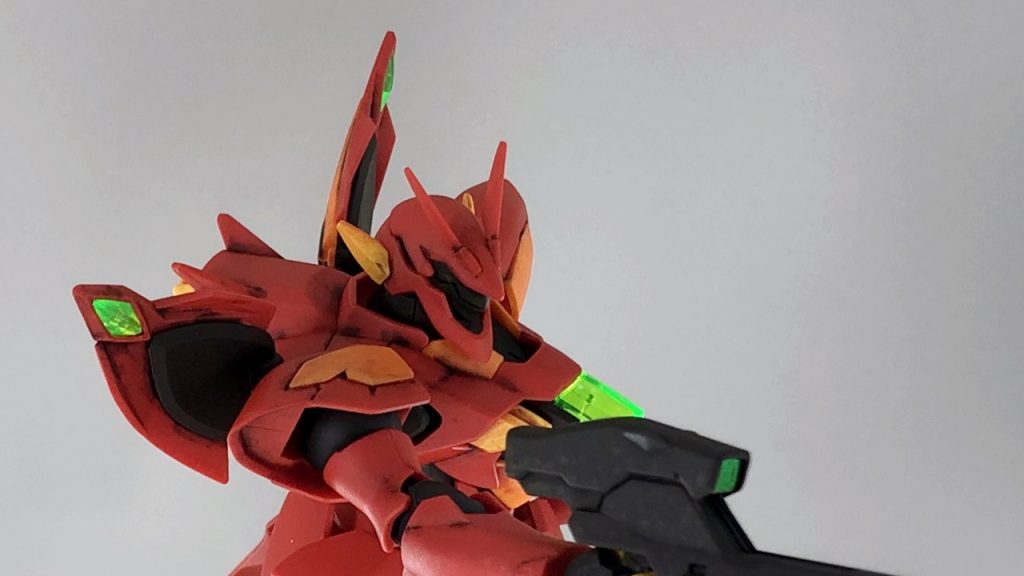 ツヤ消しのトップコートでフィニッシュ！