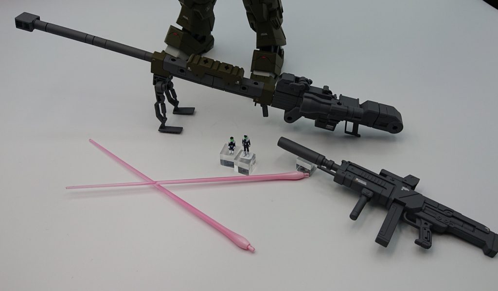 パイロットも面相筆で塗り分けました。