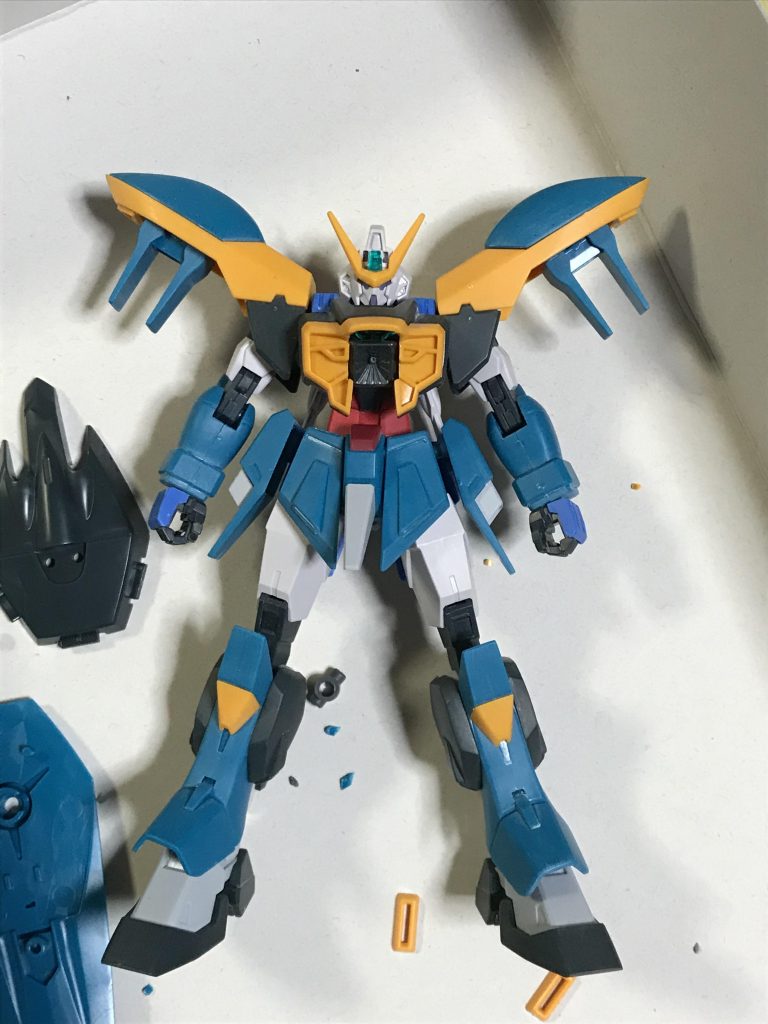 当初はカラミティのパーツを色々使うつもりでしたが、組みつけが上手くいかない等の理由で諦めました。