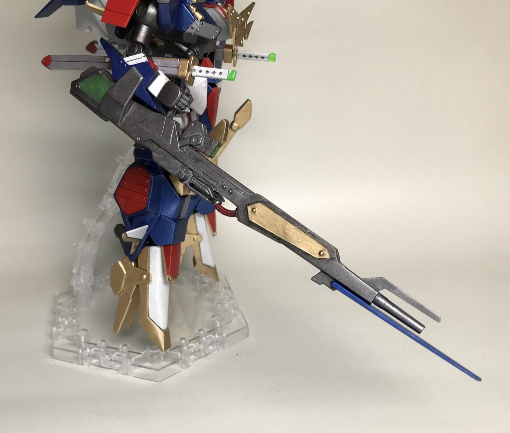 武器はZZⅡそのままだとリアル？すぎるのでパテなどで埋めてSDっぽくなるように。