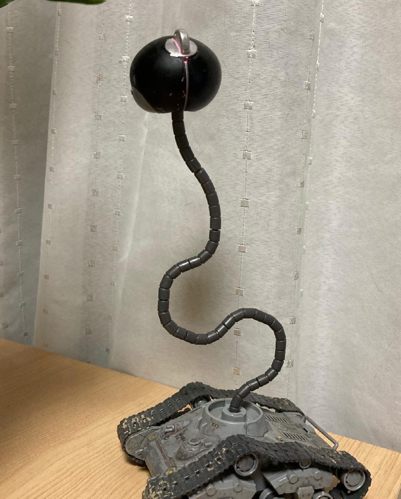 得体の知れない何か–2枚目/制作者：shun