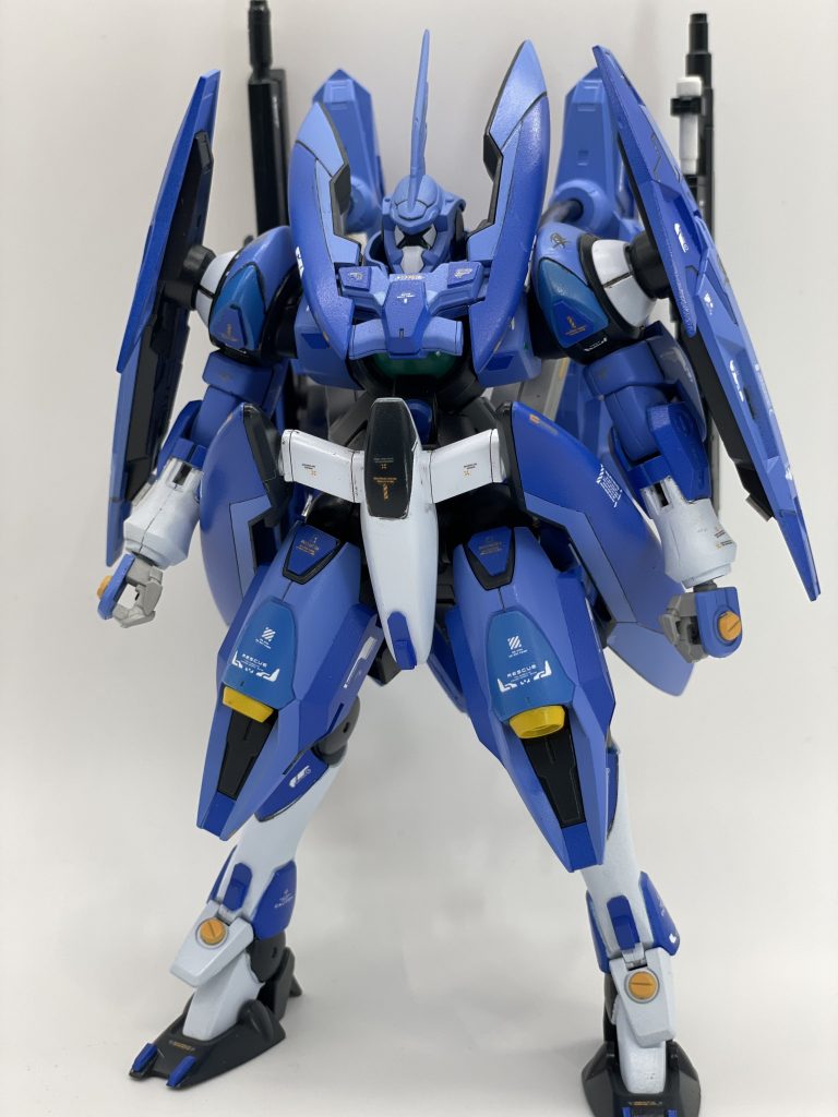 アーマーを外すした状態です!全体的に自分のアイコンモチーフのカラーに仕上げましたが…スミレノフさんこんな色のジンクス乗ってましたよね(笑)