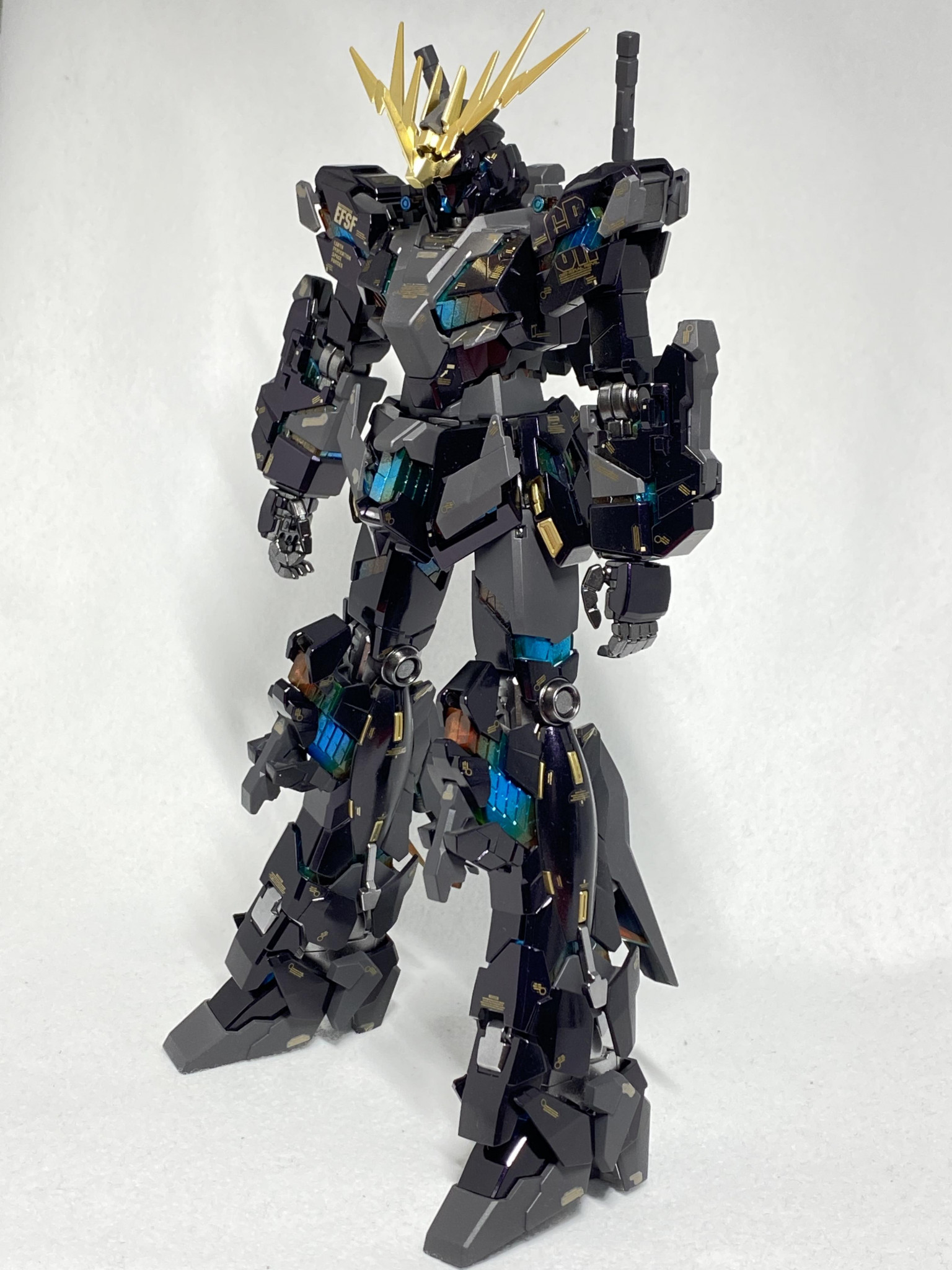 ガンプラ　MG  ユニコーンガンダム2号機バンシィ