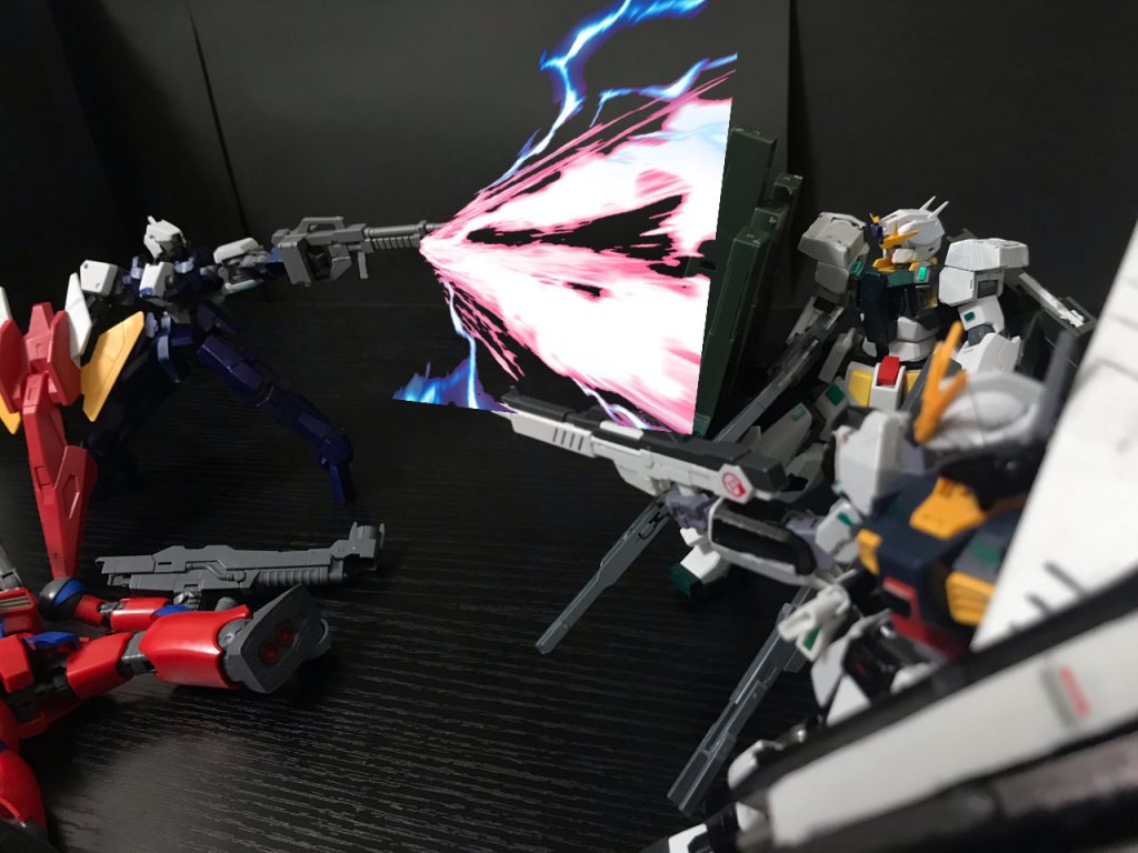 サバーニァー「危ない！」サバーニァー「エフェクト違うだろこれ！」サバーニァー「一斉に狙ってみよう！」νsガンダム「了解」サバーニァー「命令できた…ｺﾚﾜﾀｼﾉﾎｳｶﾞｳｴｯﾃｺﾄｼﾞｬﾅｲ?ははは！」νsガンダム「早く！」サバーニァー「はい…」