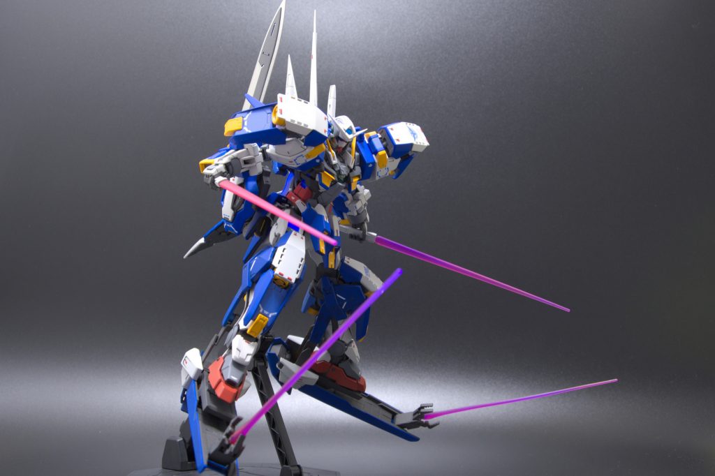 MG ガンダムアヴァランチエクシアダッシュ–2枚目/制作者：Hase205