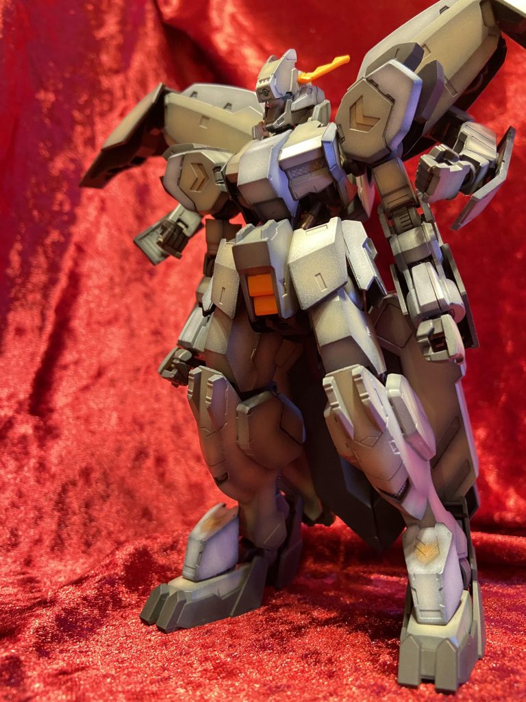 個人的には満足しております。1/144のわりにはゴツくて良い!