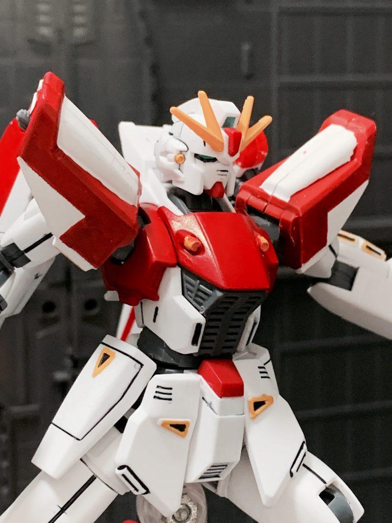 頭部バルカン&メガマシンキャノン。アップだとちょっと粗さがめだちます(苦笑)