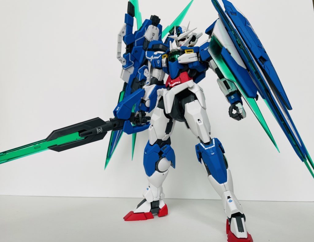 MG ダブルオークアンタ　フルセイバー–2枚目/制作者：hika