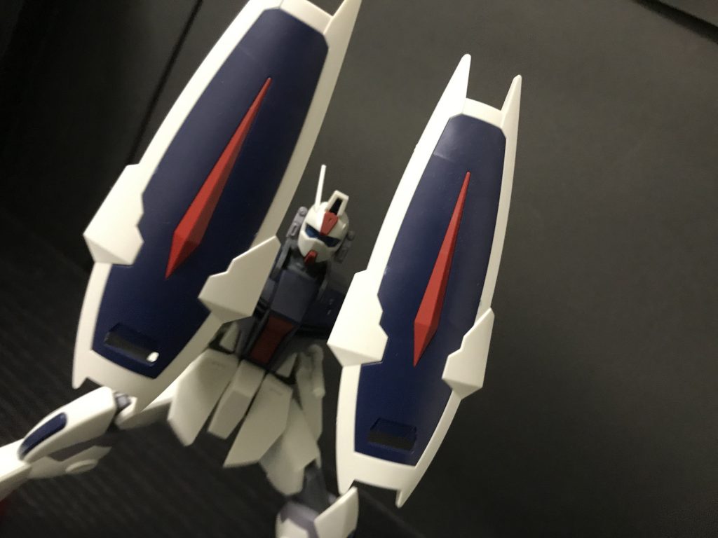 ※ダガーL単品にシールドは一つのみ付いています