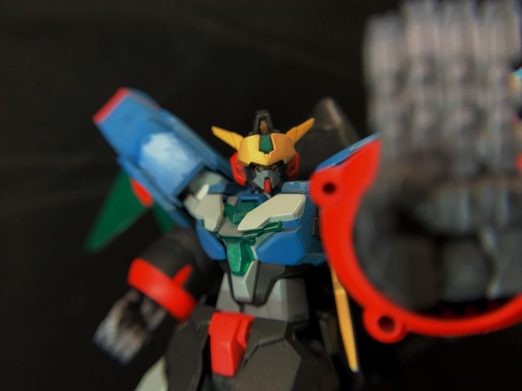 続いて「プロテクトウォール」な1枚。プロテクトウォールの際は手が発行しないので、プラモデルですると少し迫力に欠けますが、本編ではかなりかっこいいイメージがあります!