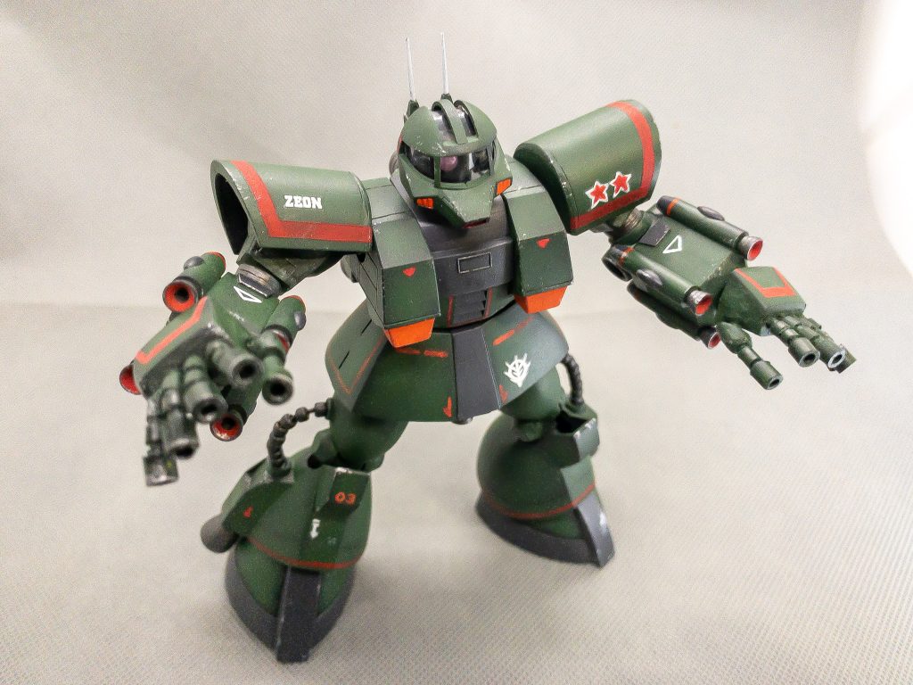 アクションポーズマーキングはジオンマーク等以外はアクリルガッシュでの手書きで行いました！