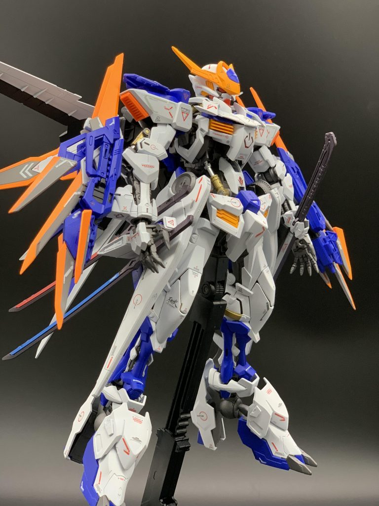 バルバトス×ブルーフレーム–3枚目/制作者：たけちか