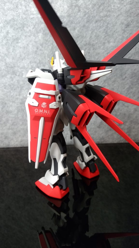 HG ストライクガンダム–5枚目/制作者：しろもももぐ