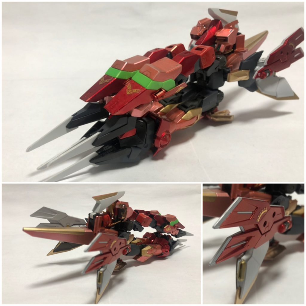 いよいよお待ちかねぇ！変形です！！高速巡航形態です　イージスガンダムの変形機構をそのまま使っているのでほぼ同じような変形ができていると思います