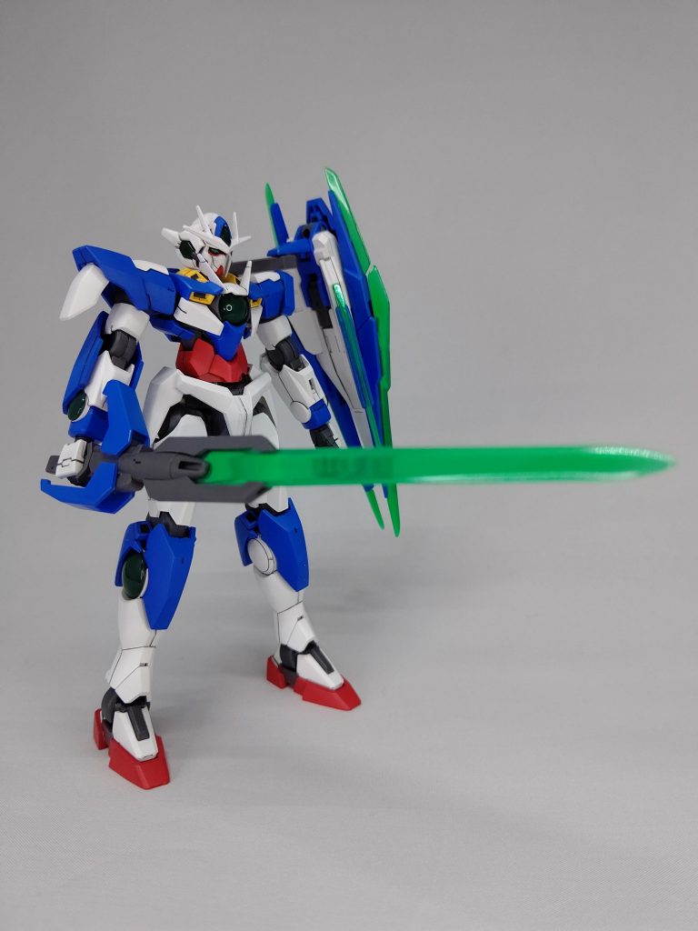 各レンズ部は裏からダークグリーン、表からクリアーグリーンを塗っています。