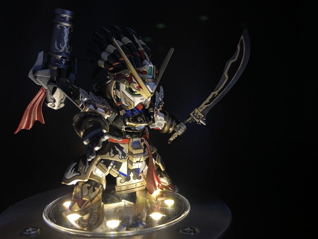 ちなみに2。ダイソー様で300円のソーラーライトをSDのスタンドにすると中々良い✨