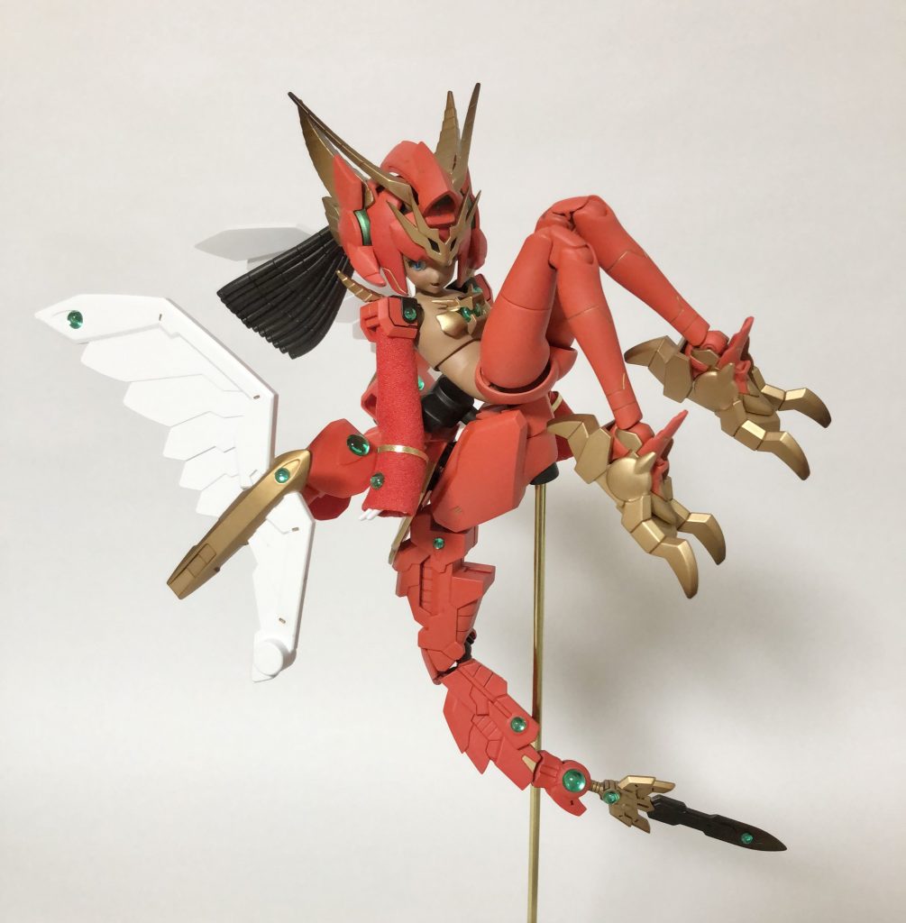 ドラゴンフュージョンモードを元にしたフルセット。お腹のパーツの交換で換装できる仕組みです。 