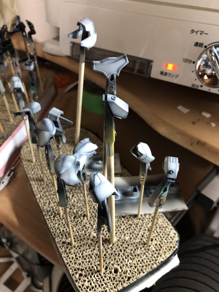 少し黒い部分が多いですが，グラデーション塗装終了です