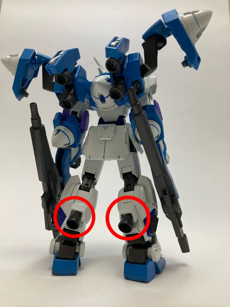 ちなみに脛裏のスラスターは旧HGの黒い三連星ザクIIから頂戴しました( *¯ ꒳¯*)